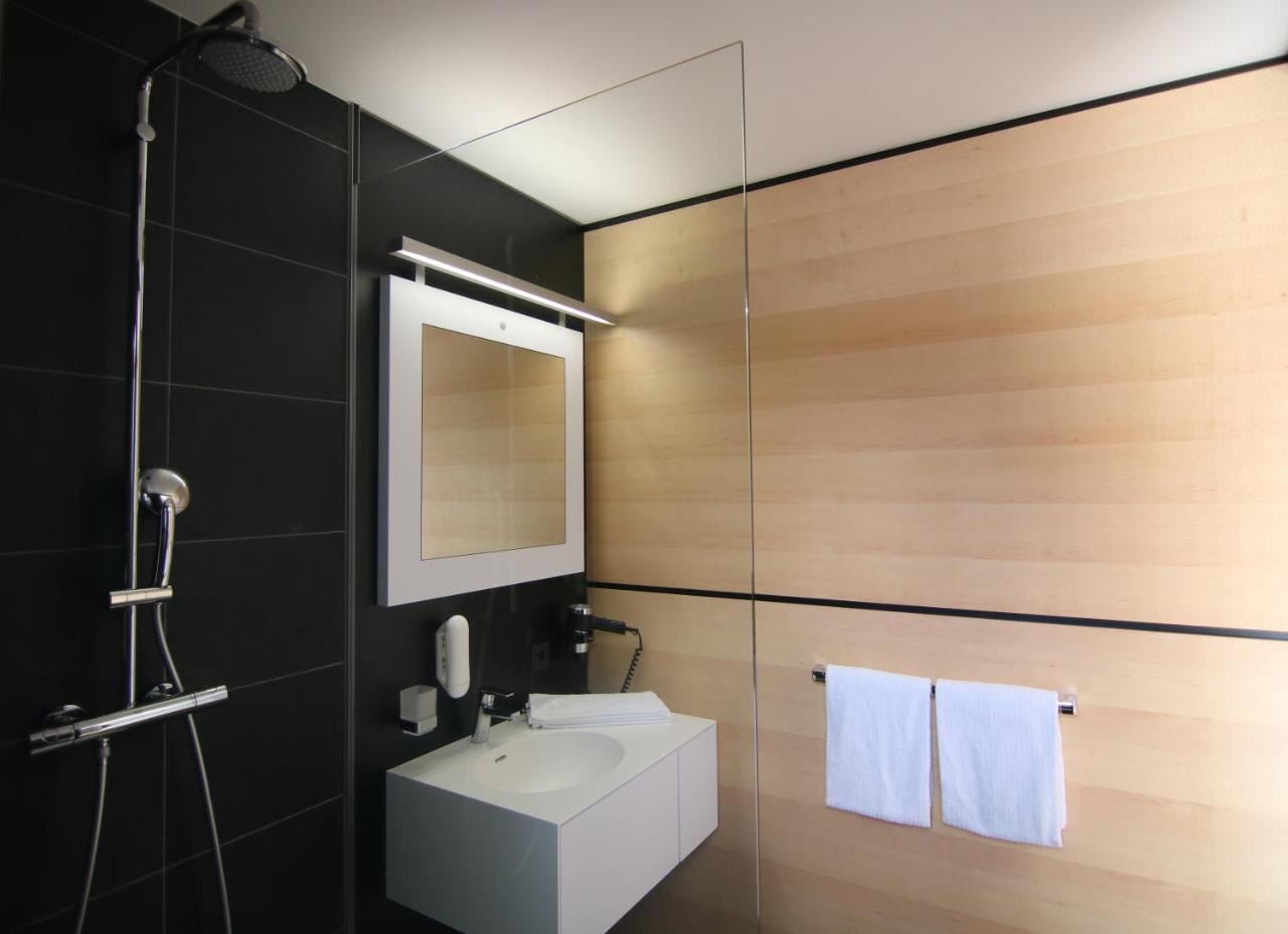 Me Hotel By Wmm Hotels Meitingen エクステリア 写真