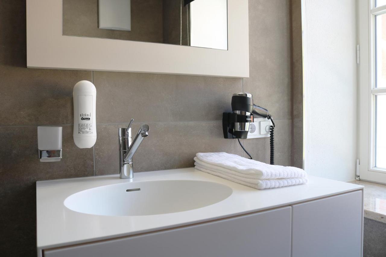 Me Hotel By Wmm Hotels Meitingen エクステリア 写真