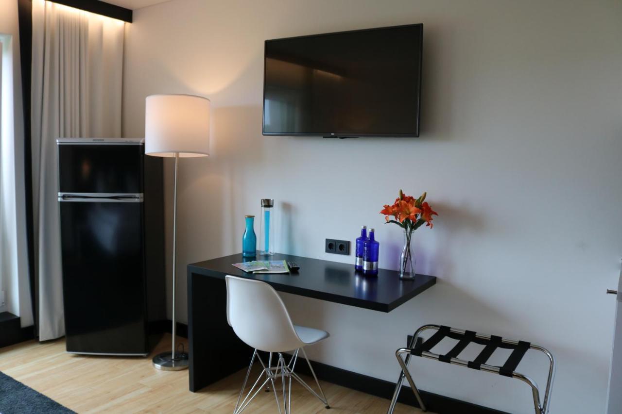 Me Hotel By Wmm Hotels Meitingen エクステリア 写真